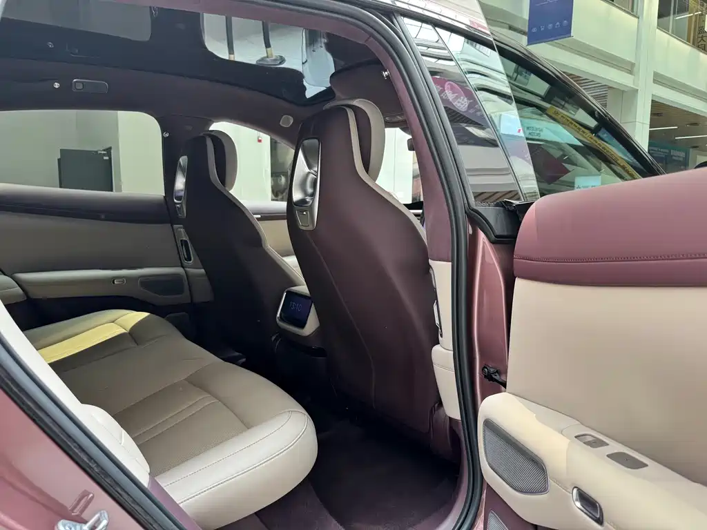 Xiaomi YU7 2025 Ultra-Long Range High Performance AWD Max Edition
