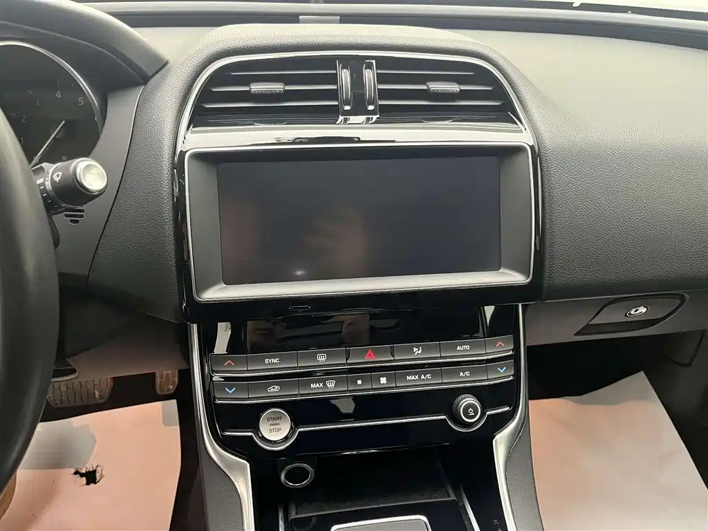 Jaguar XEL 2019 2.0T 200PS Elite Edition