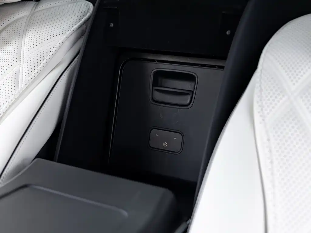 Maybach S-Class 2022 S 680 4MATIC Artisan Edition