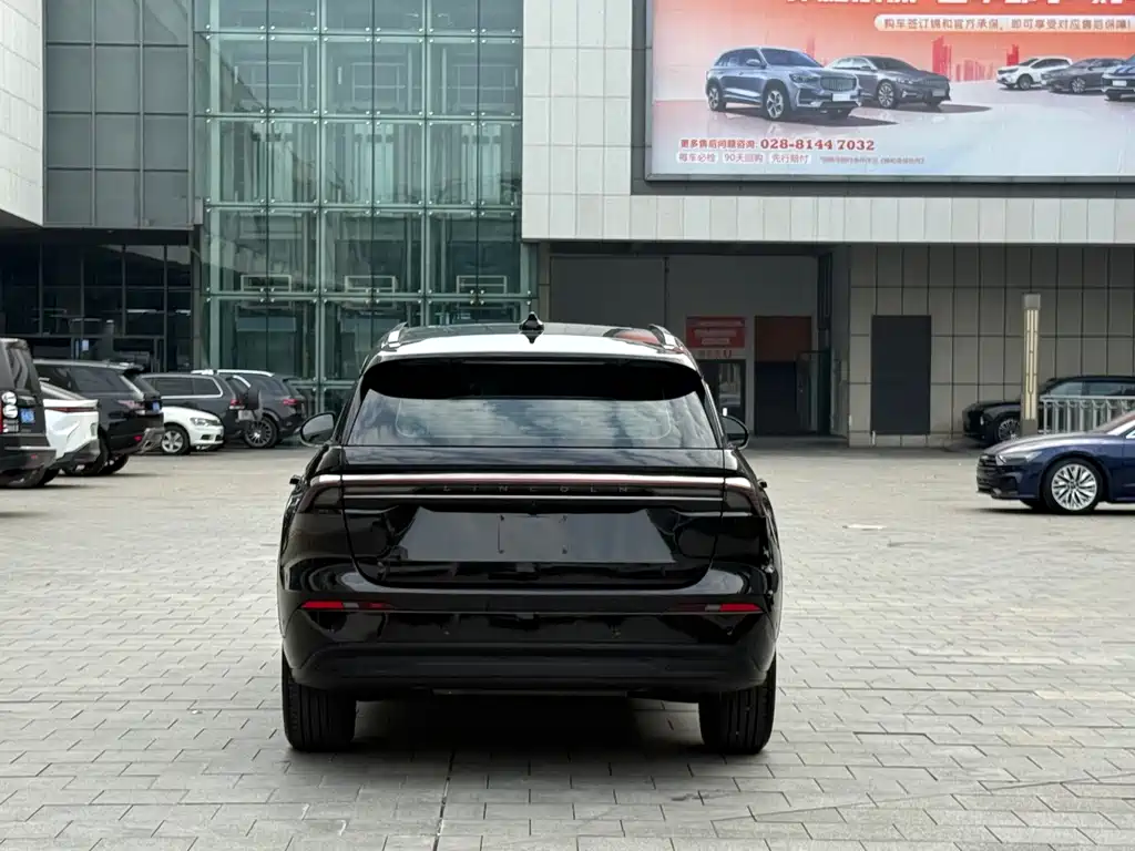 Lincoln Nautilus 2023 2.0T AWD Hybrid Premium Edition