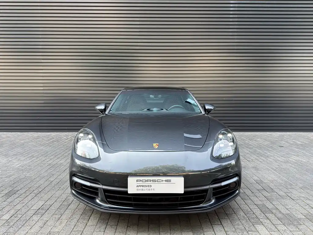 2018 Porsche Panamera 4 E-Hybrid