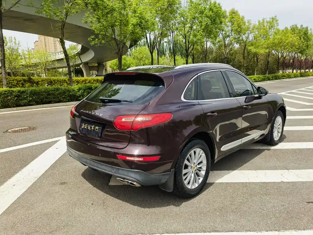 Zotye SR9 2017 2.0T Manual Ultimate Light Edition