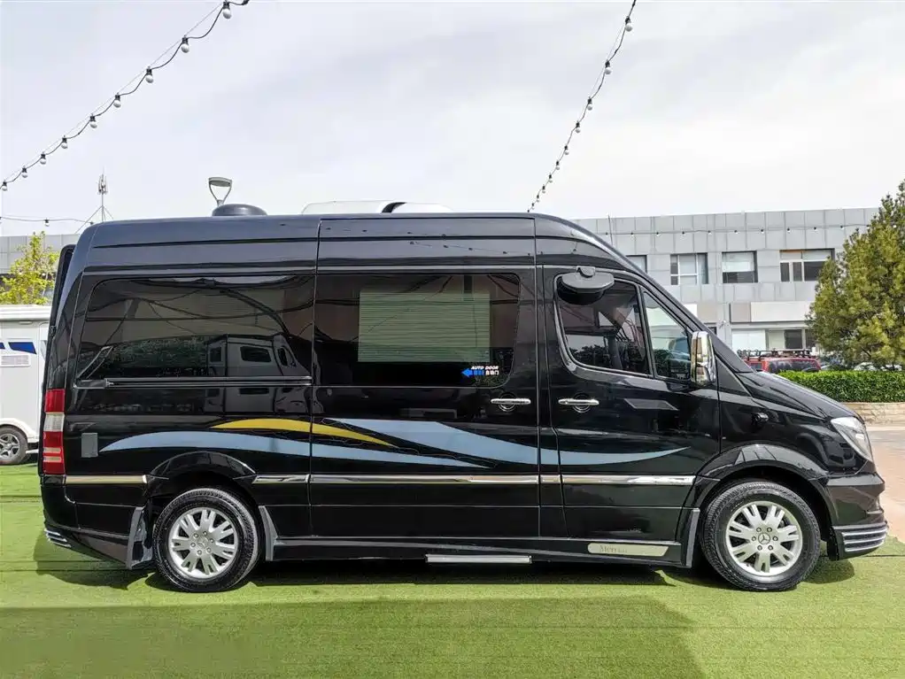 Mercedes-Benz Sprinter 2017 3.5L Automatic