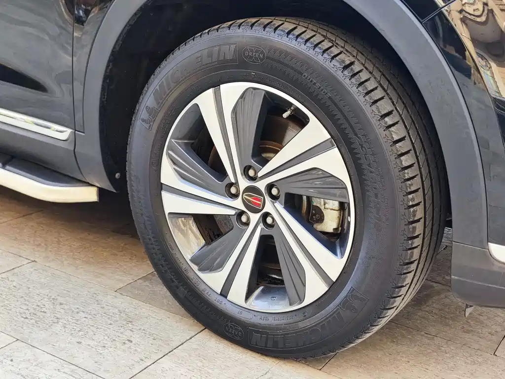 Hongqi HS5 2019 2.0T Zhilian Qixiang Edition