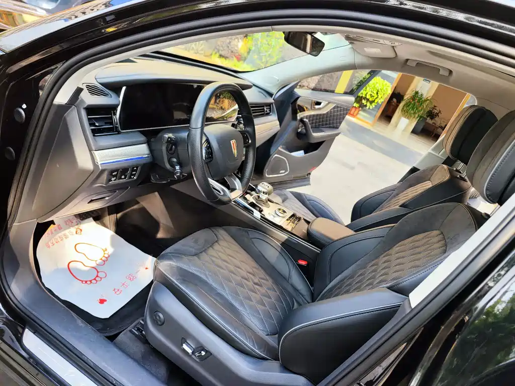 Hongqi HS5 2019 2.0T Zhilian Qixiang Edition