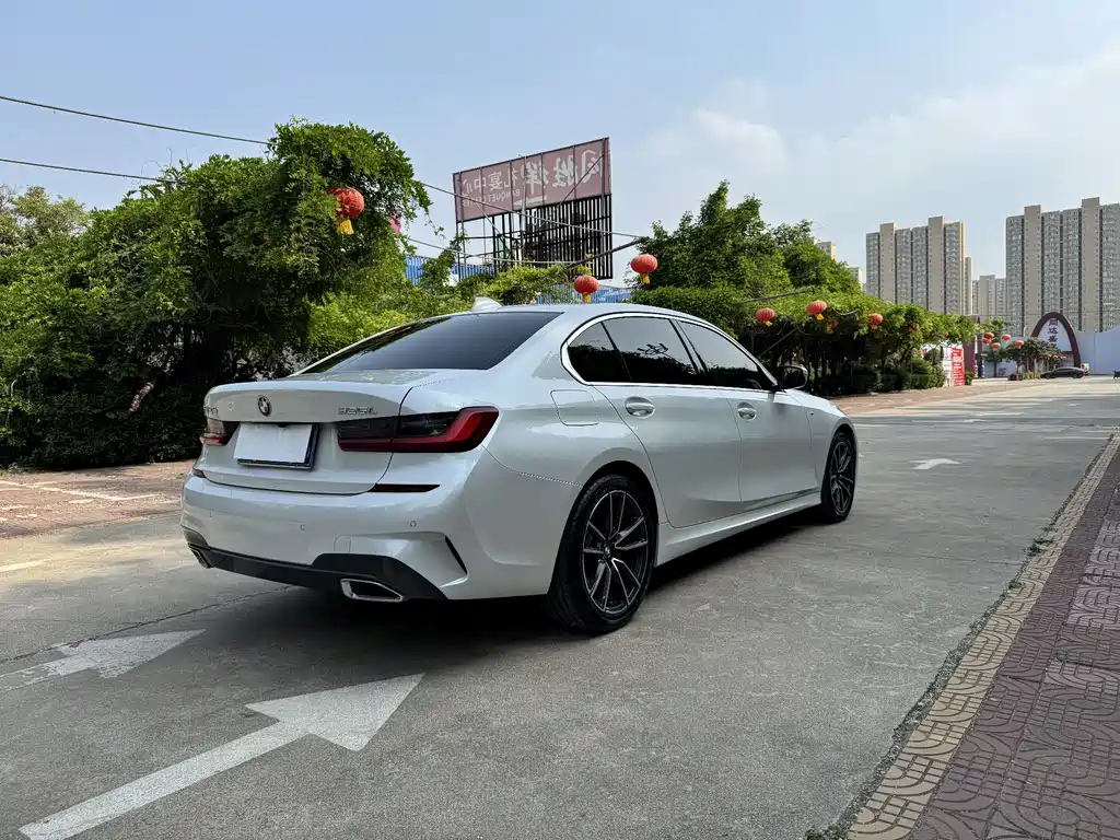 BMW 3 Series 2022 325Li M Sport Package