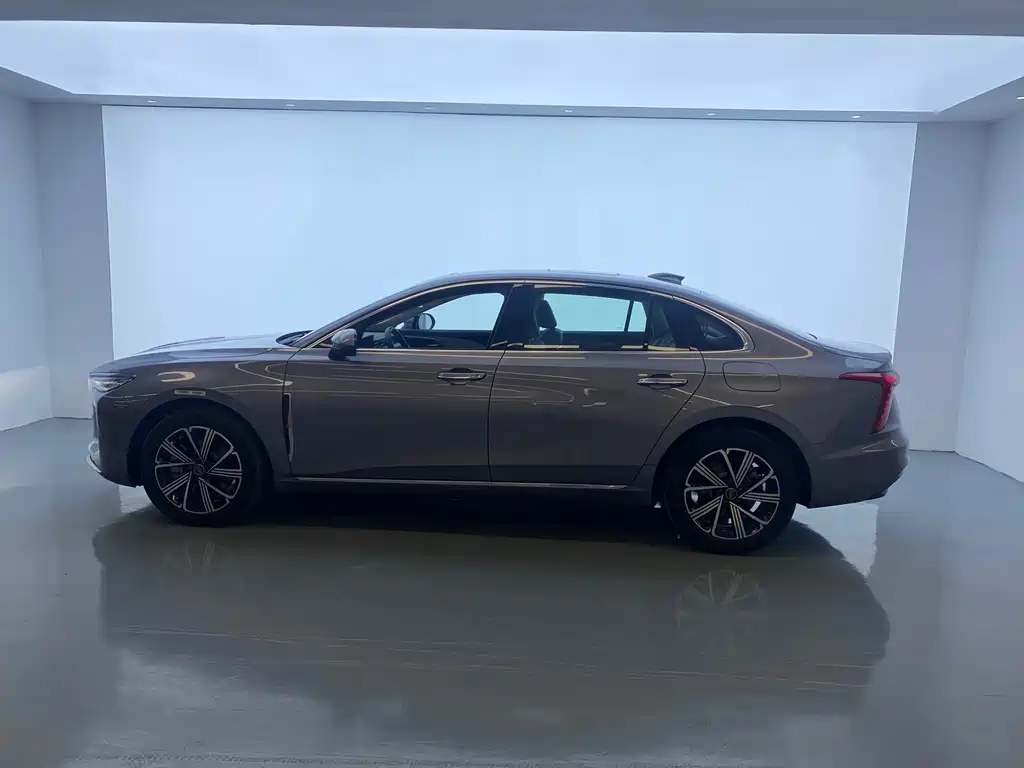 Hongqi H5 PHEV 2025 170 Super Hybrid Edition