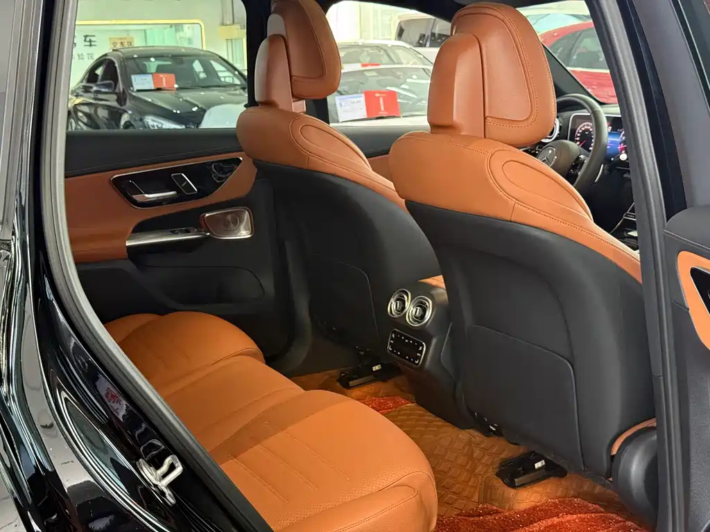 Mercedes-Benz GLC 300 L 4MATIC 2024