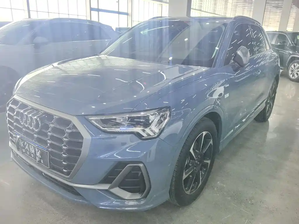Audi Q3 2023 40 TFSI RS Kit Speed Edition