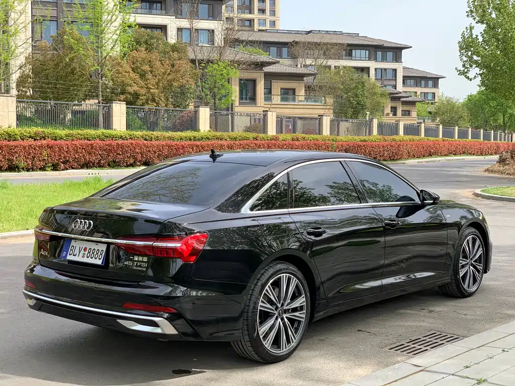 Audi A6L 2025 45 TFSI quattro Zhenxuan Dynamic Edition