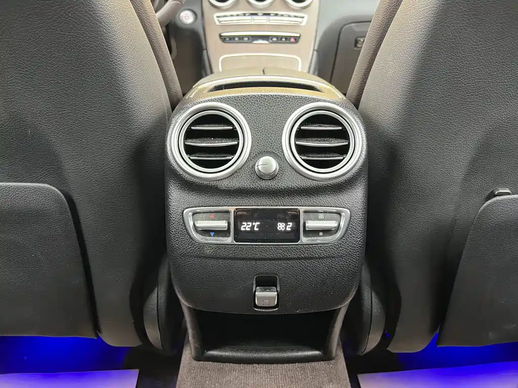 Mercedes-Benz GLC 300 L 4MATIC