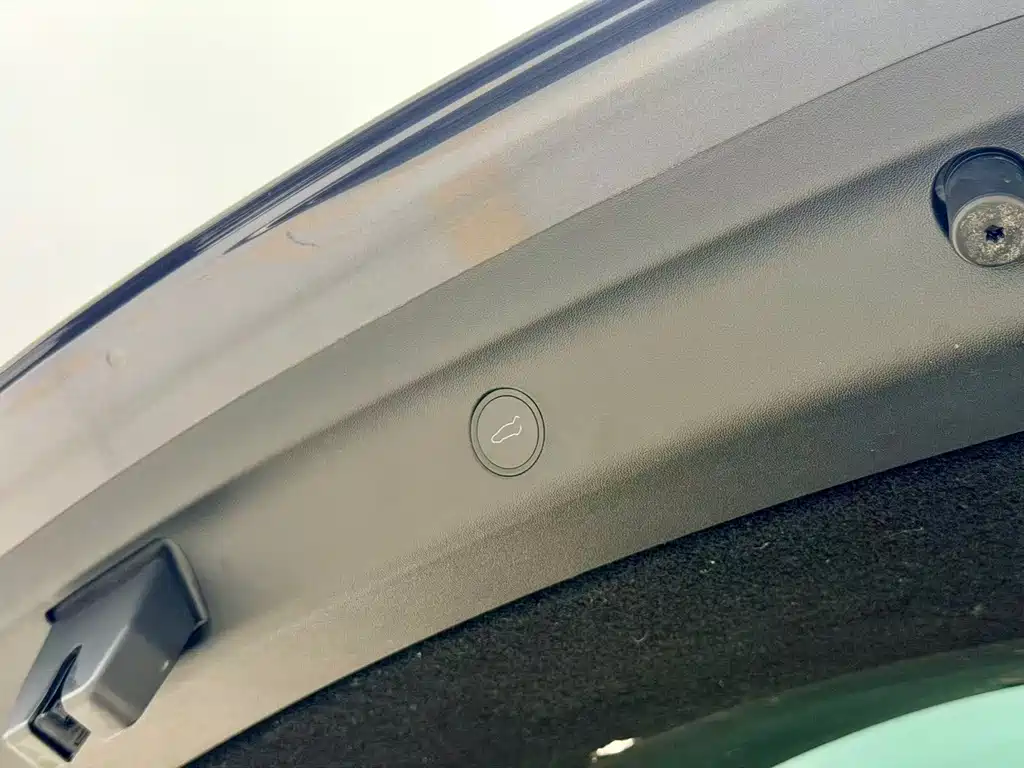 Model Y Long Range All-Wheel Drive