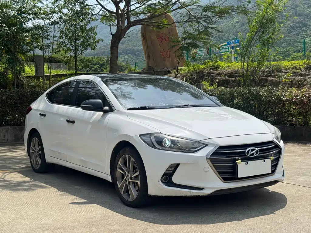Hyundai Elantra 2016 1.6L Auto Elite