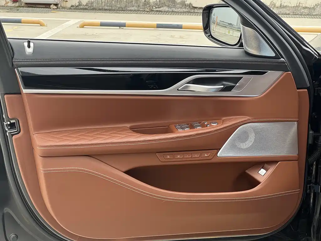 BMW 7 Series 2021 740Li xDrive Executive Luxury Package