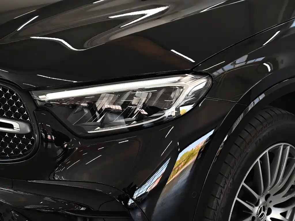 Mercedes-Benz GLC 300 L 4MATIC Dynamic 5-Seater 2023 Facelift