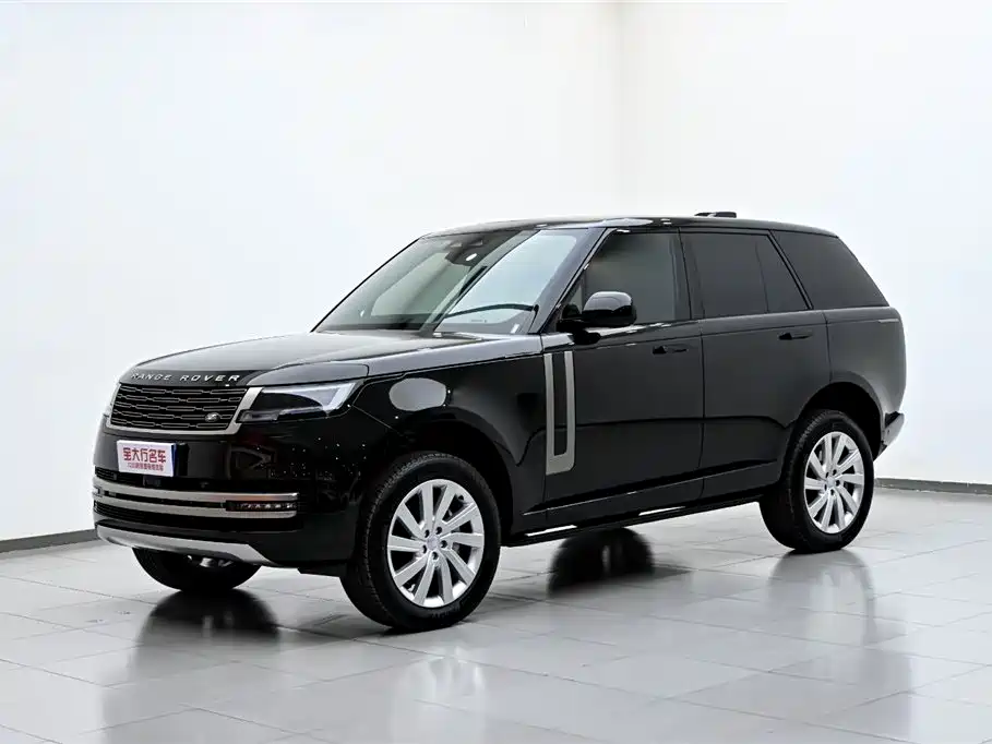 Range Rover 2023 3.0 L6 360PS Vogue Edition