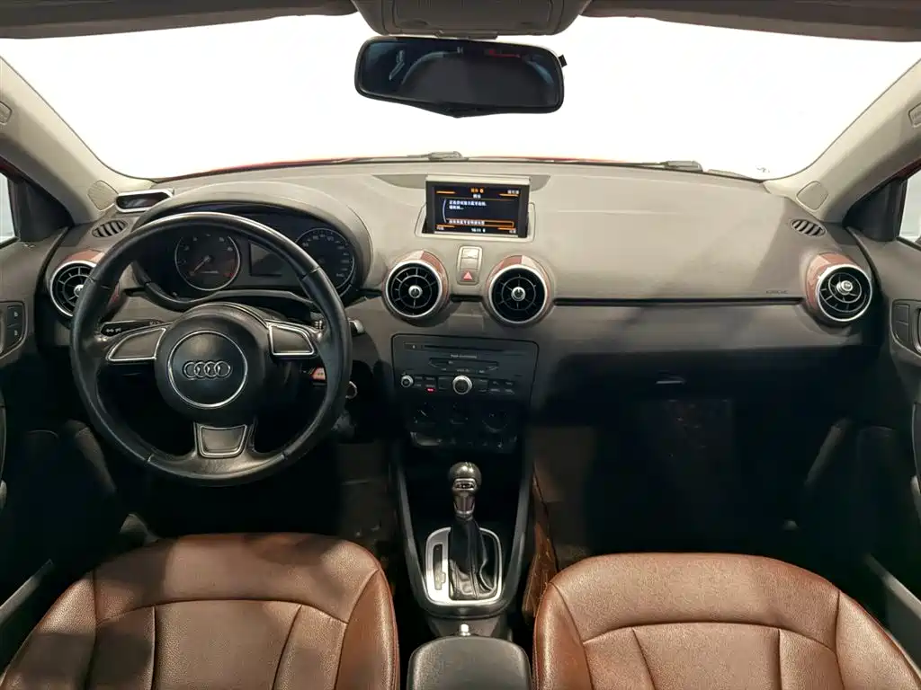 Audi A1 2014 30 TFSI Sportback Style