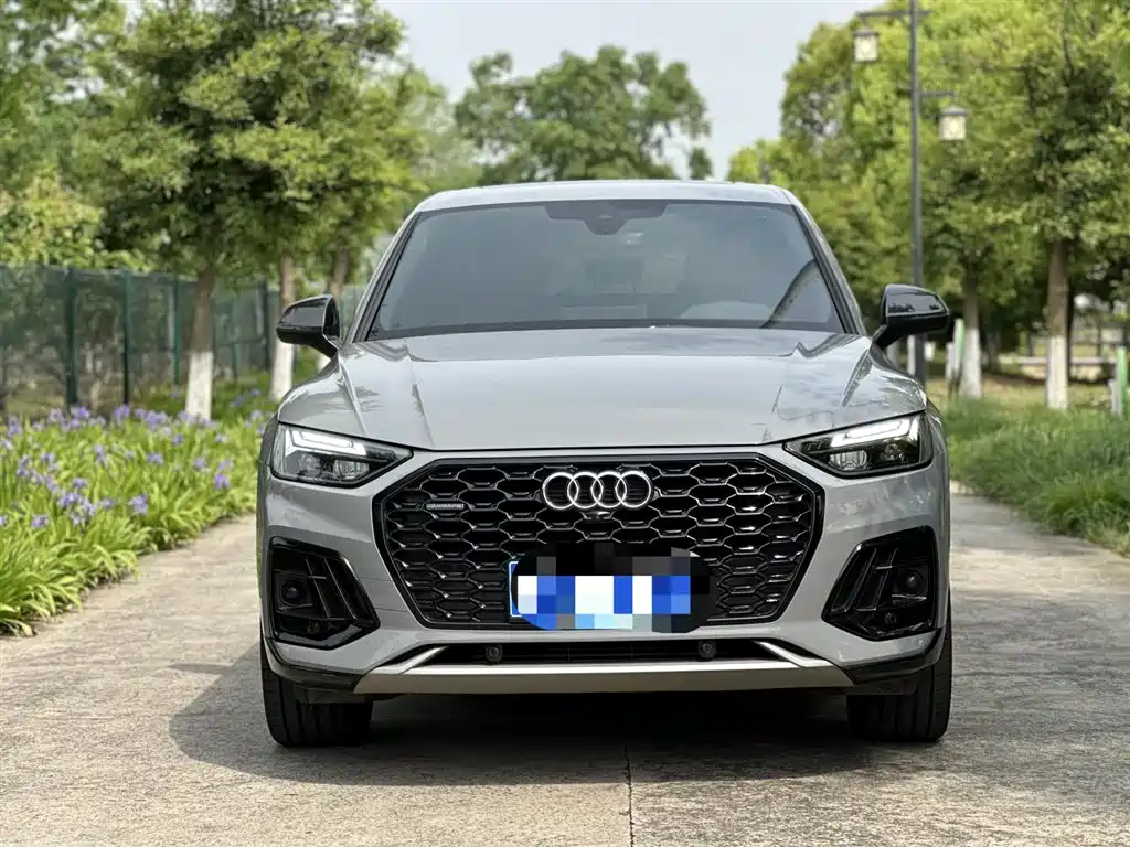 Audi Q5L Sportback 2021 40 TFSI Launch Edition