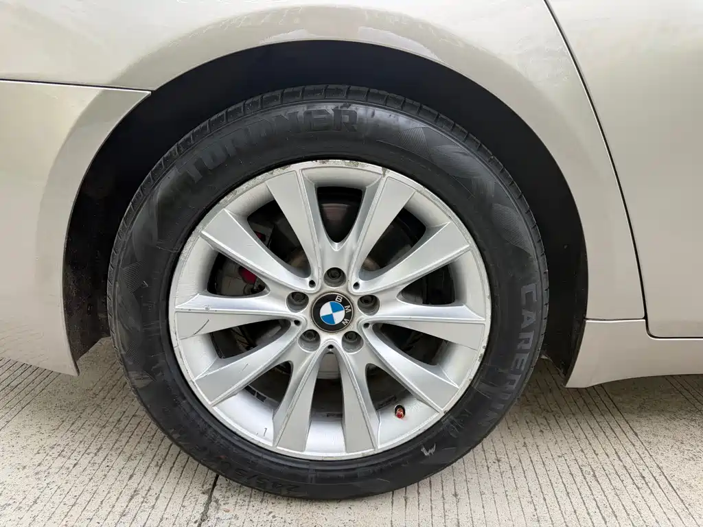 BMW 7 Series 2013 740Li xDrive