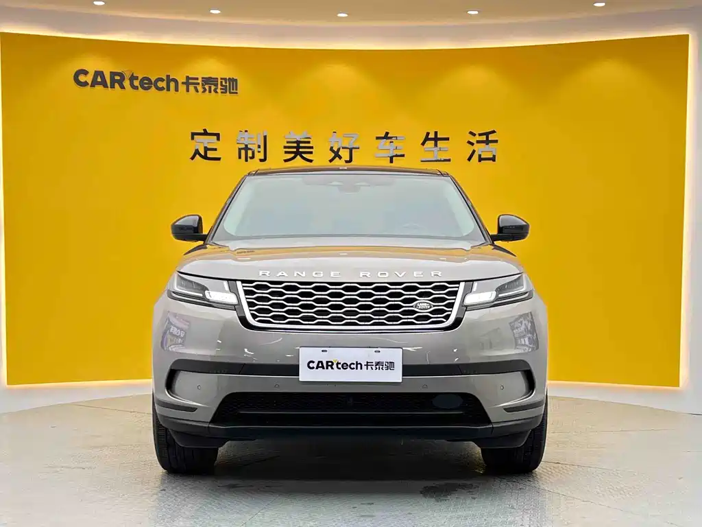 Range Rover Velar 2022 250PS