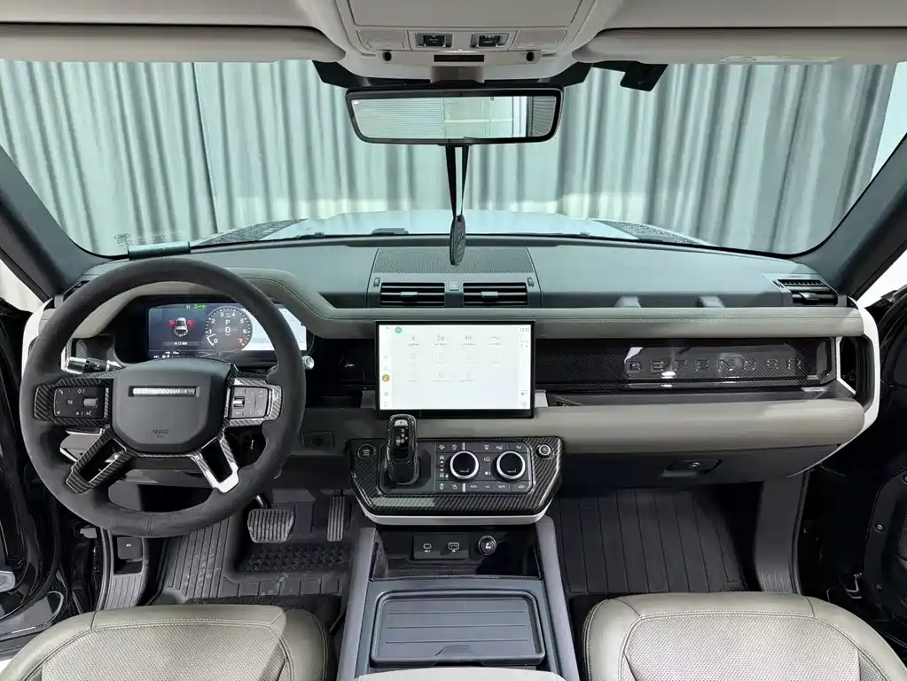 Land Rover Defender 2022 90 3.0T P400 XS