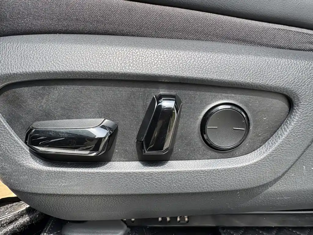 Vito 2021 2.0T Business Edition 7-Seater