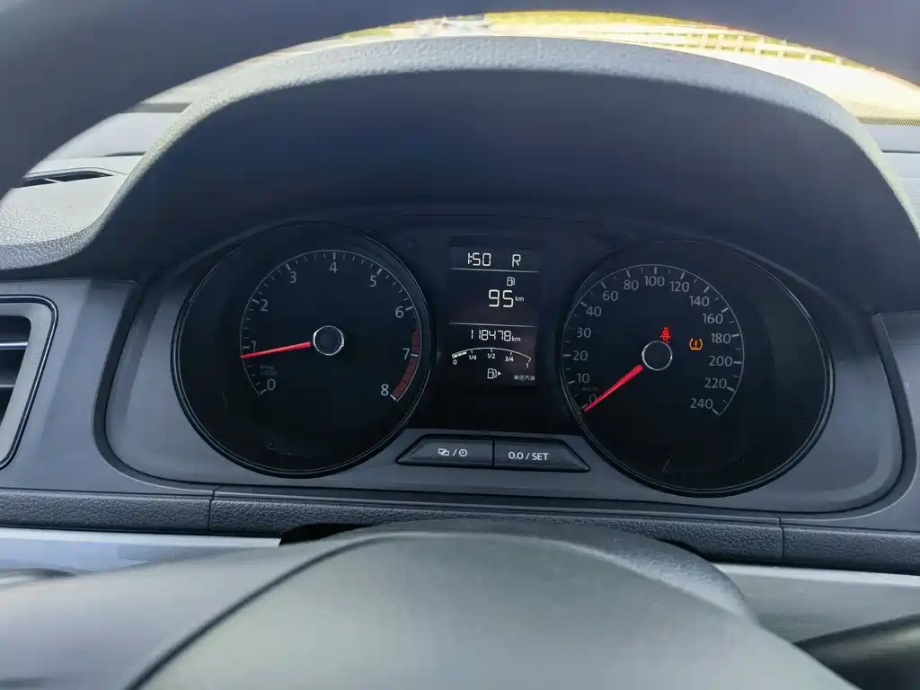 Volkswagen Lavida 2019 1.5L Automatic Fengshang Edition China VI