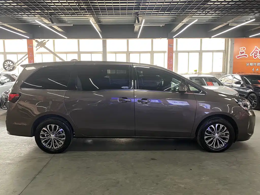 Buick GL8 2022 Land Business Class 652T Comfort Edition