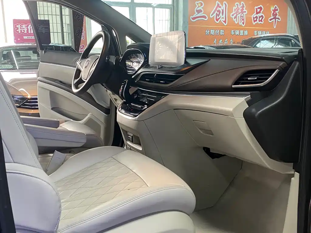 Buick GL8 2022 Land Business Class 652T Comfort Edition