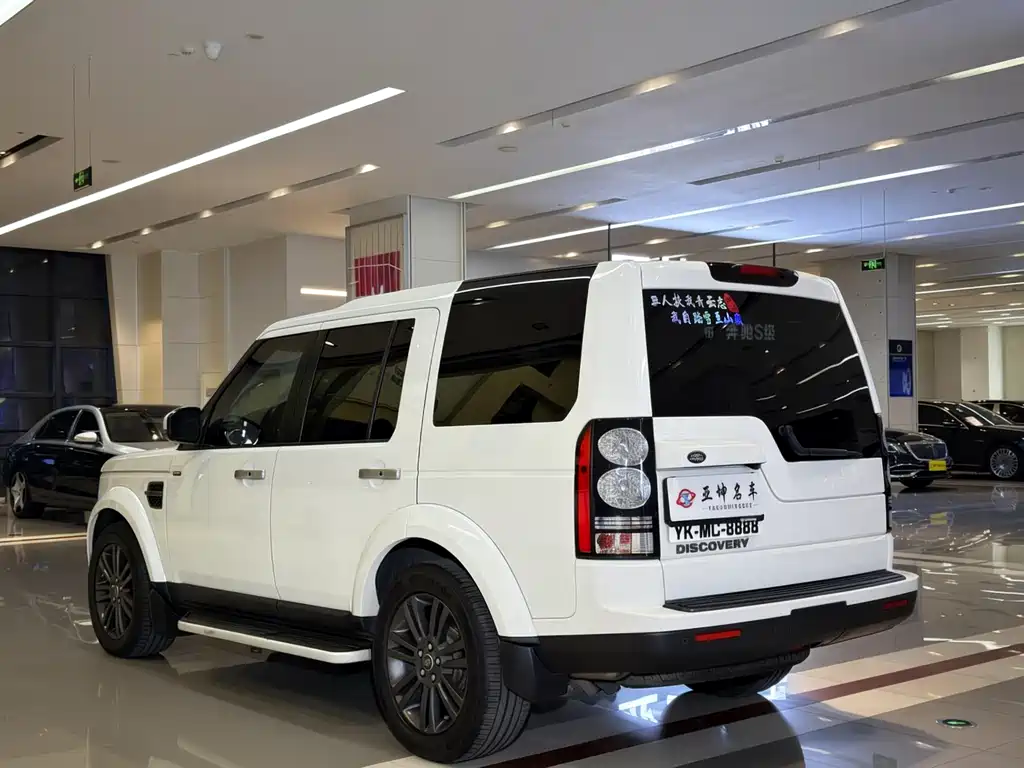 Land Rover Discovery 2016 3.0 SC HSE Black Edition