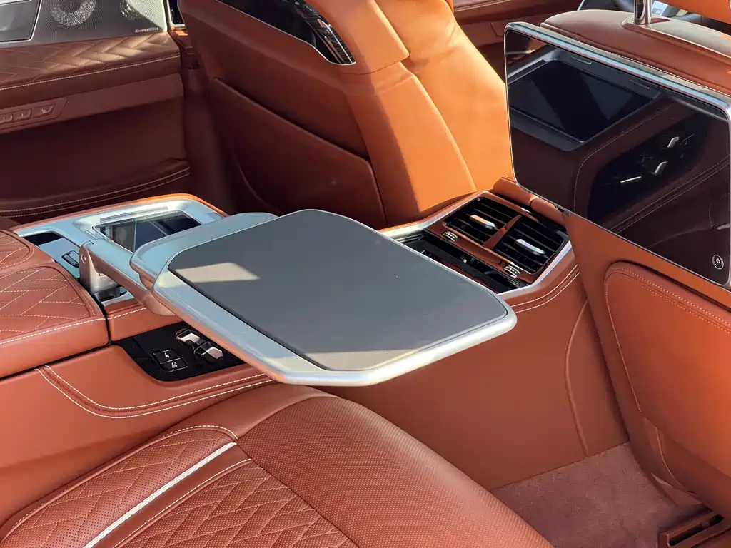 BMW 7 Series 2019 M760Li xDrive V12 M Sport Package