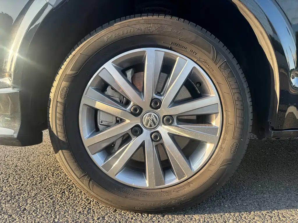 Volkswagen Multivan 2017 2.0TSI 4Motion Exclusive Edition 7-Seater
