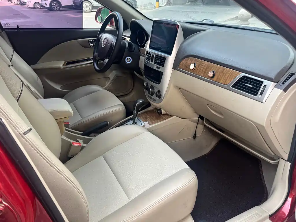 Buick Excelle 2015 1.5L Automatic Classic