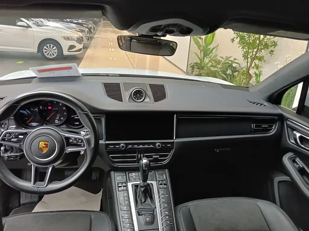 Macan 2.0T