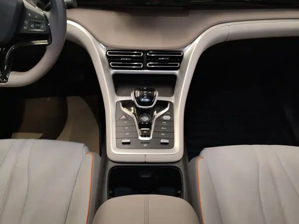 BYD Song Pro DM-i 2023 Champion Edition 71KM Navigator