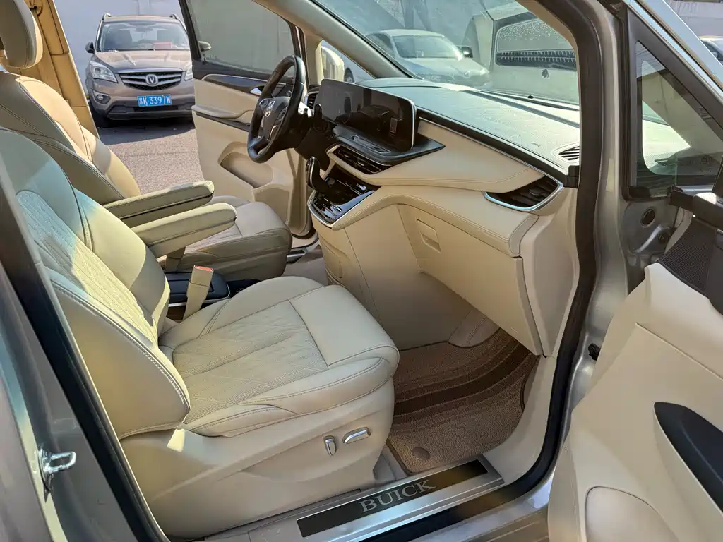 Buick GL8 2022 ES Land Business Class 653T Luxury Model