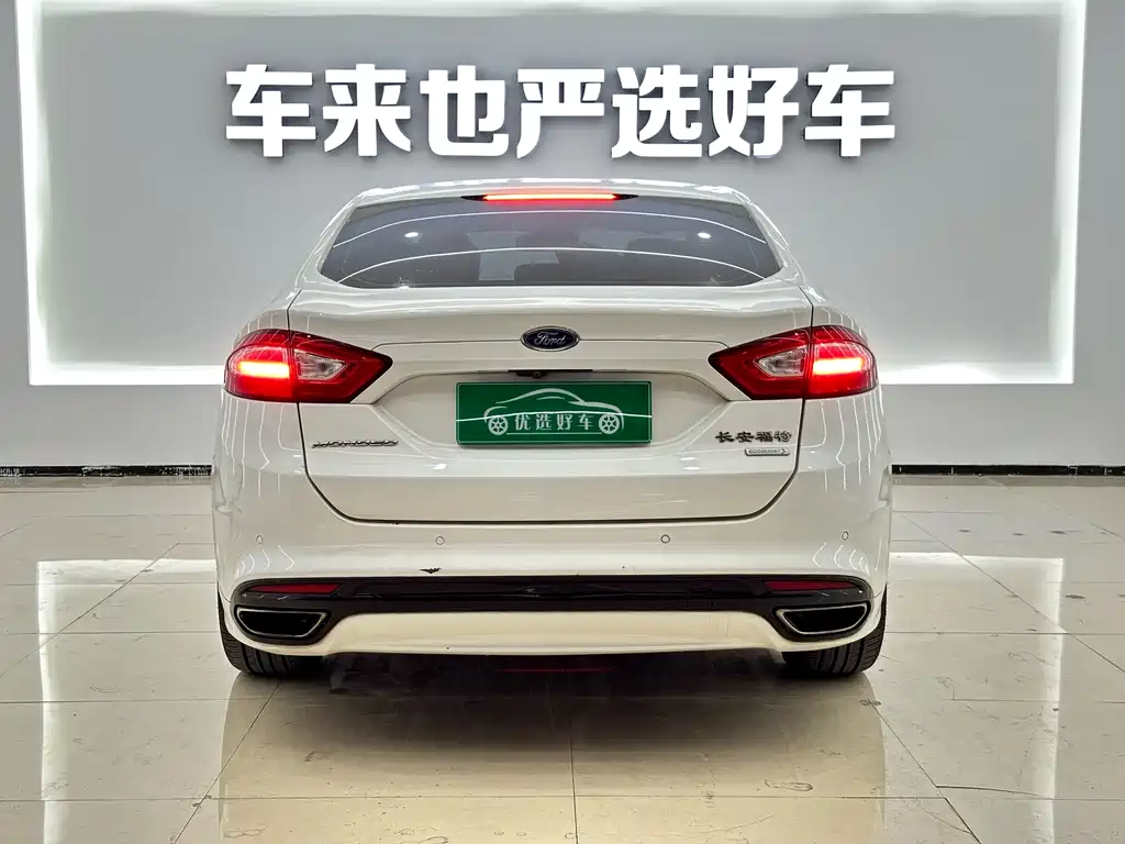 Ford Mondeo 2013 2.0L GTDi200 Luxury