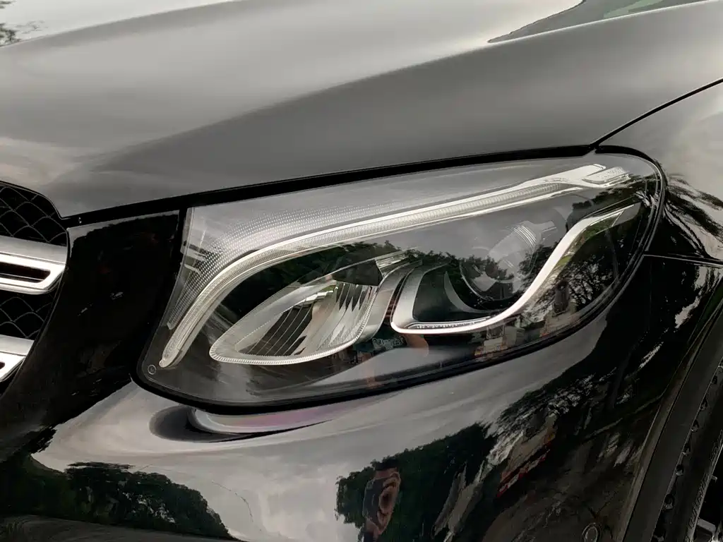 Mercedes-Benz GLC 260 4MATIC Luxury Edition 2018