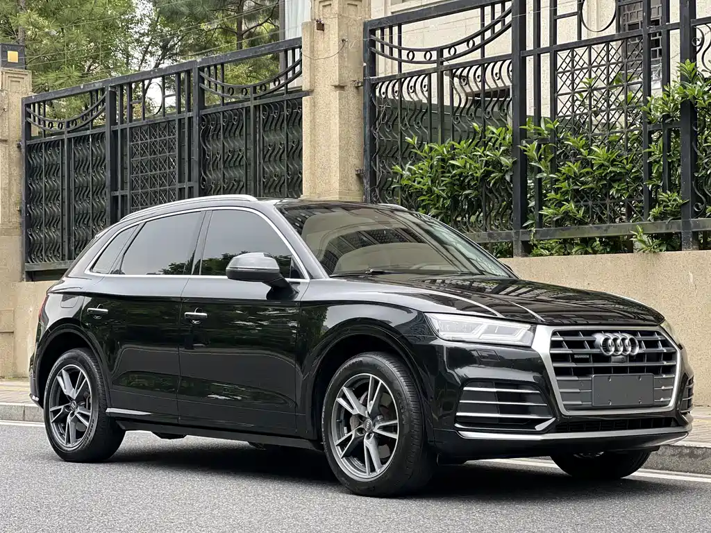 Audi Q5L 2020 45 TFSI Premium Fashion Edition