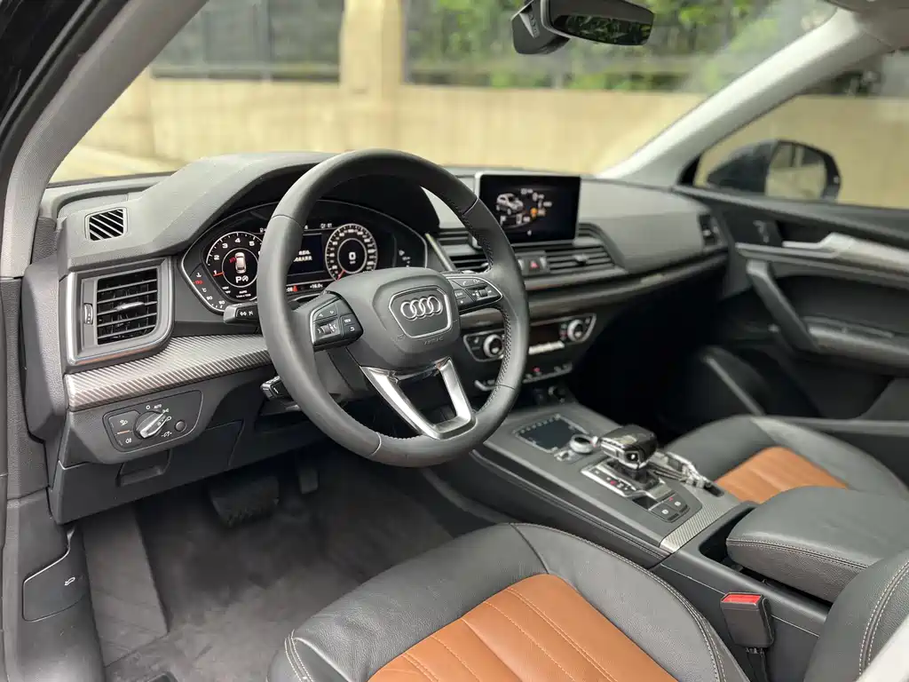 Audi Q5L 2020 45 TFSI Premium Fashion Edition