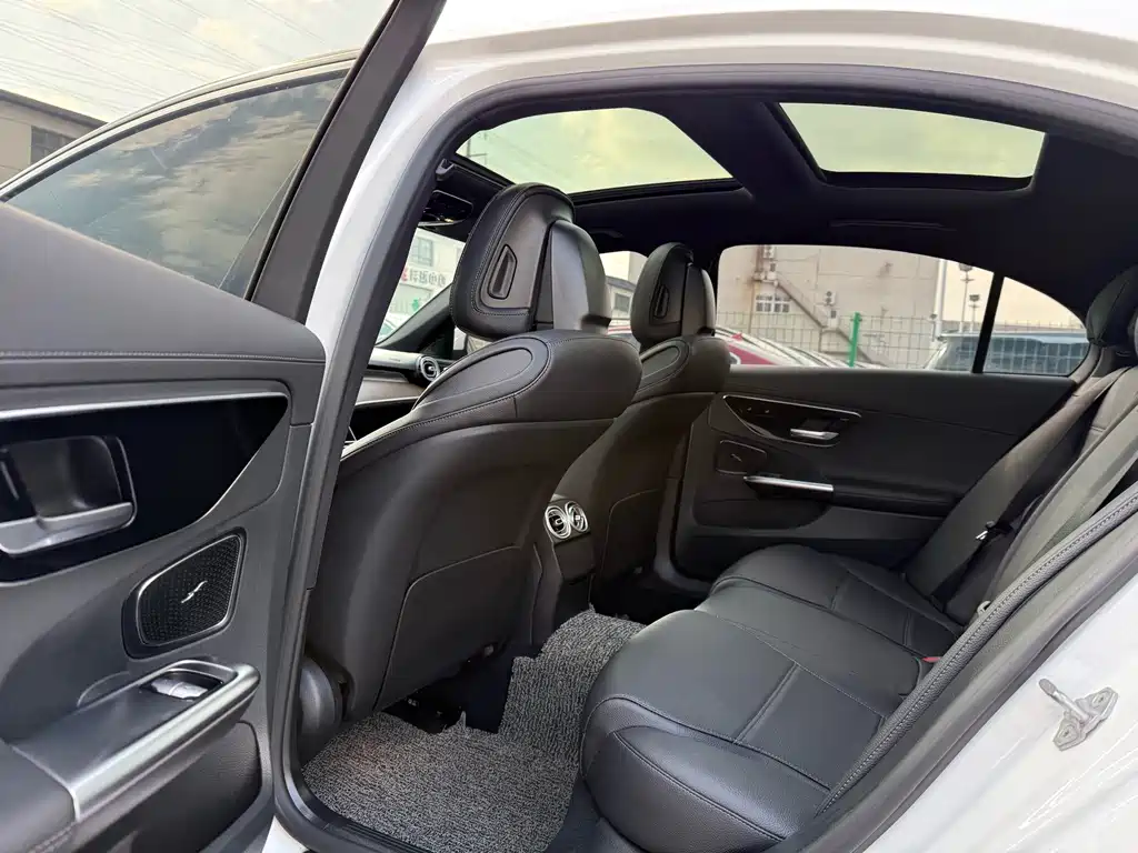 Mercedes-Benz C-Class 2022 C 260 L