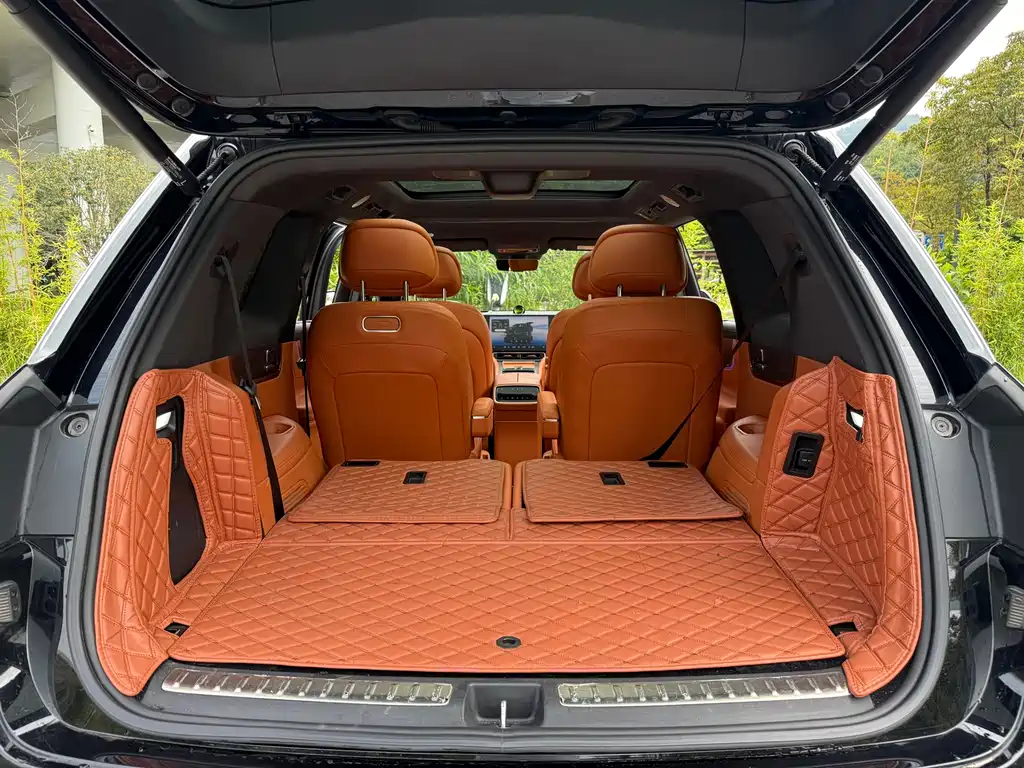 AITO M9 2024 EREV Ultra Edition 42kWh 6-Seater