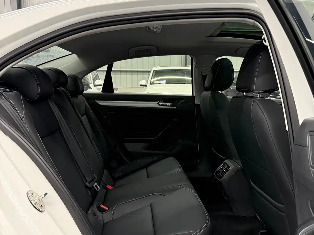 Lamando 2017 230TSI DSG Fashion Edition