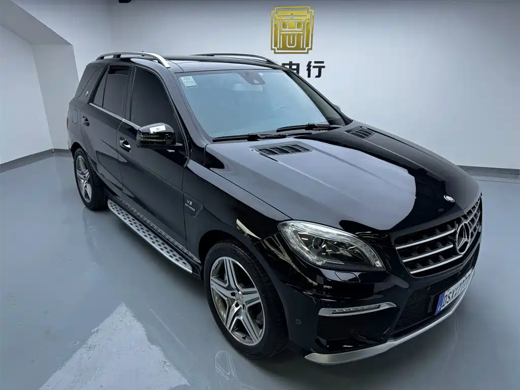 Mercedes-Benz M-Class AMG 2015 AMG ML 63