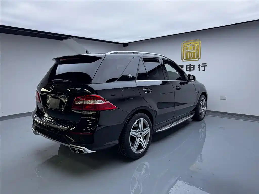 Mercedes-Benz M-Class AMG 2015 AMG ML 63