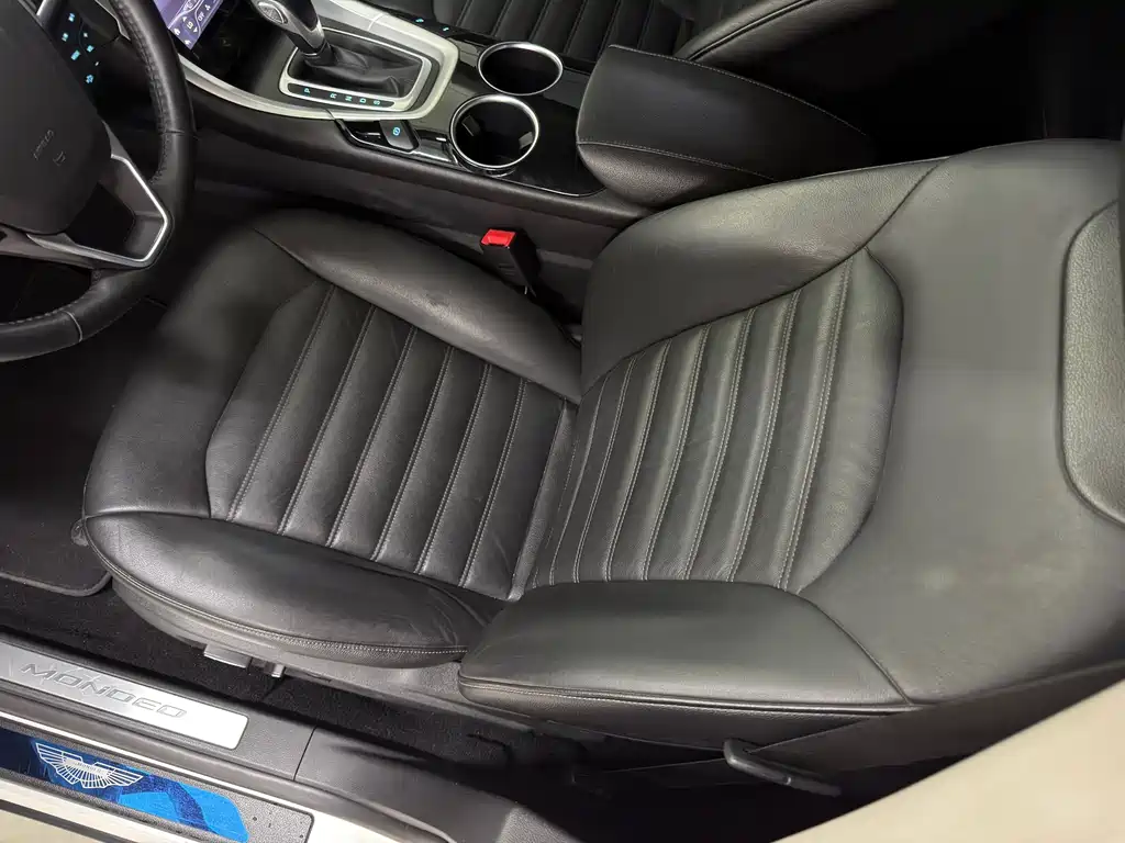 Ford Mondeo 2013 1.5L GTDi180 Fashion Edition