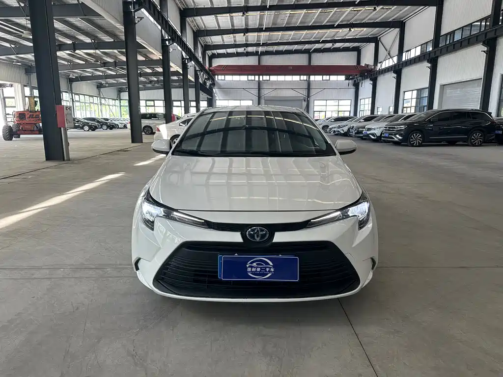 Levin 2024 Intelligent Hybrid Dual Engine 1.8L Leading Edition