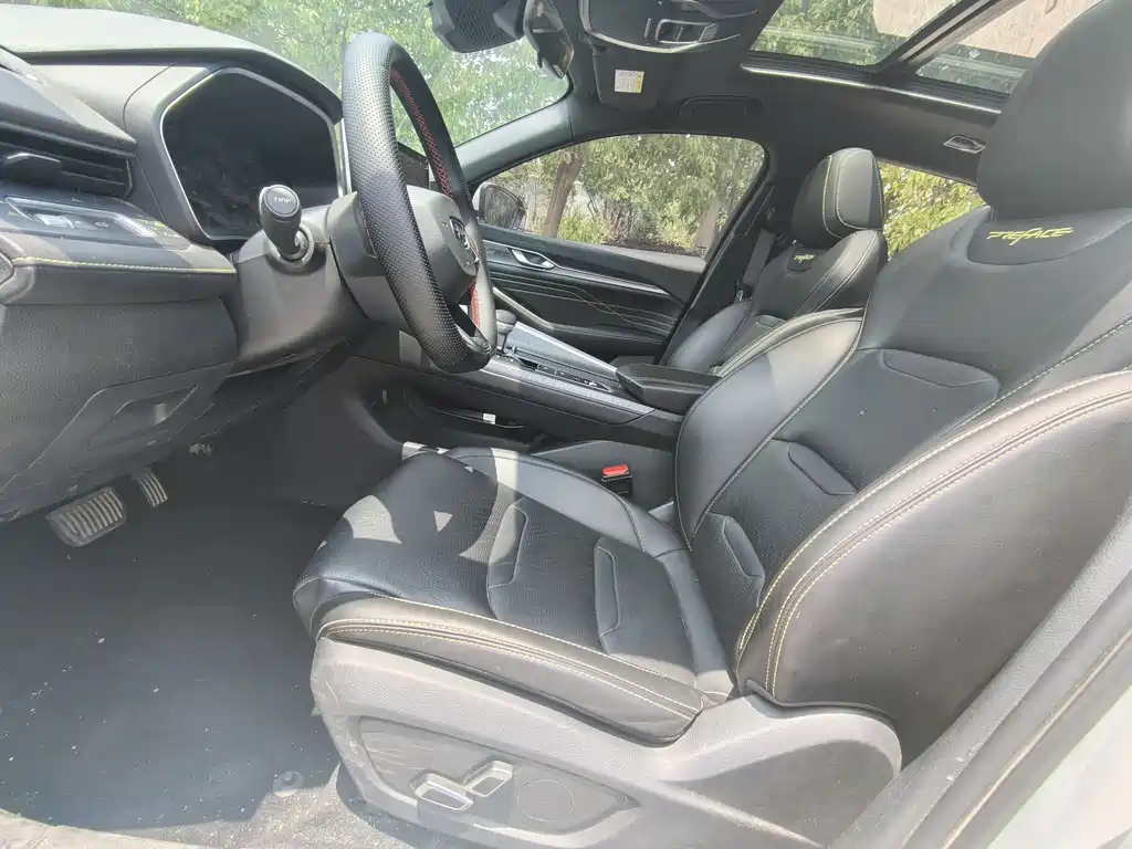 Geely Preface 2023 1.5TD Fuyao Edition