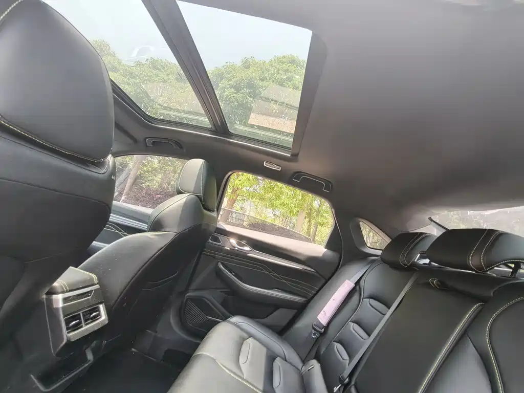 Geely Preface 2023 1.5TD Fuyao Edition