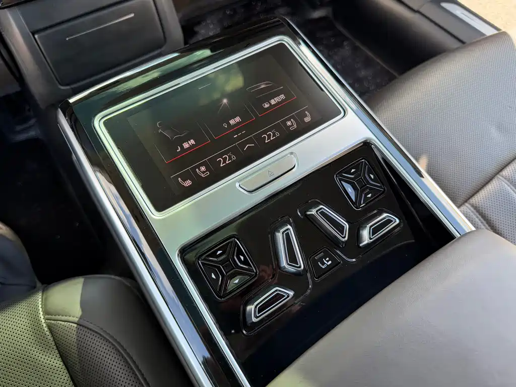 Audi A8L 55 TFSI quattro Luxury 2018